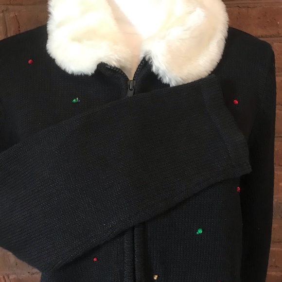 Heirloom Collectables Christmas Collection Trees - Picture 3 of 8